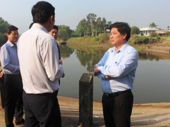 Deputy Minister of Agriculture and Rural Development - Le Quoc Doanh: Winter-Spring rice 2019-2020 escapes from effects of drought and salinity