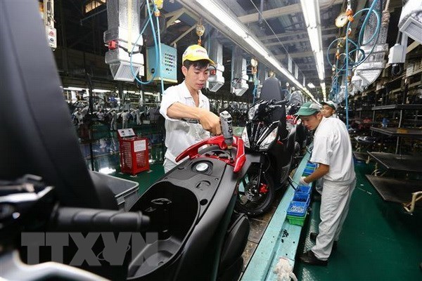 A motorbike assembly line at Honda Vietnam company in Vinh Phuc (Photo: VNA)