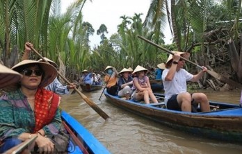 Kích cầu du lịch nội địa sẽ giảm khó cho các ngành dịch vụ