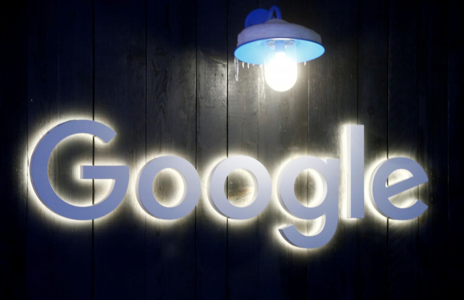 The logo of Google is seen in Davos, Switzerland Januar 20, 2020. Photo: Reuters