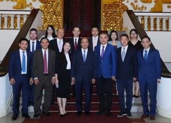 PM receives leaders of Chinese firms operating in Vietnam