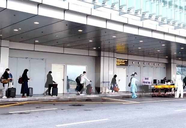 Passengers at Van Don International Airport in Quang Ninh province (Photo: VNA)