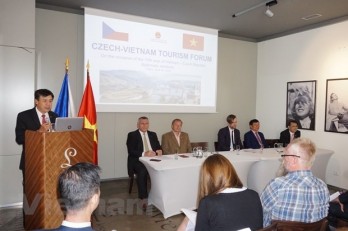 Vietnam, Czech Republic step up tourism cooperation