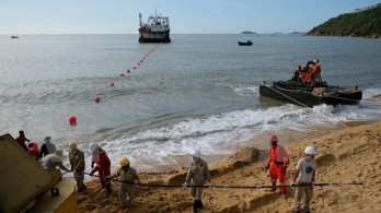 VNPT-invested undersea cable connected to Vietnam