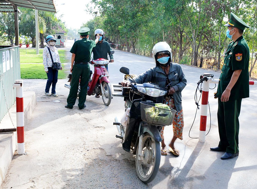  Border areas are strengthened to control strictly. Photo: Quang Nguyen - Thuy Minh