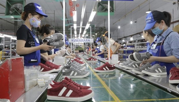 The export turnover of Vietnamese footwear products declined in the first eight months. (Photo: cafef.vn)