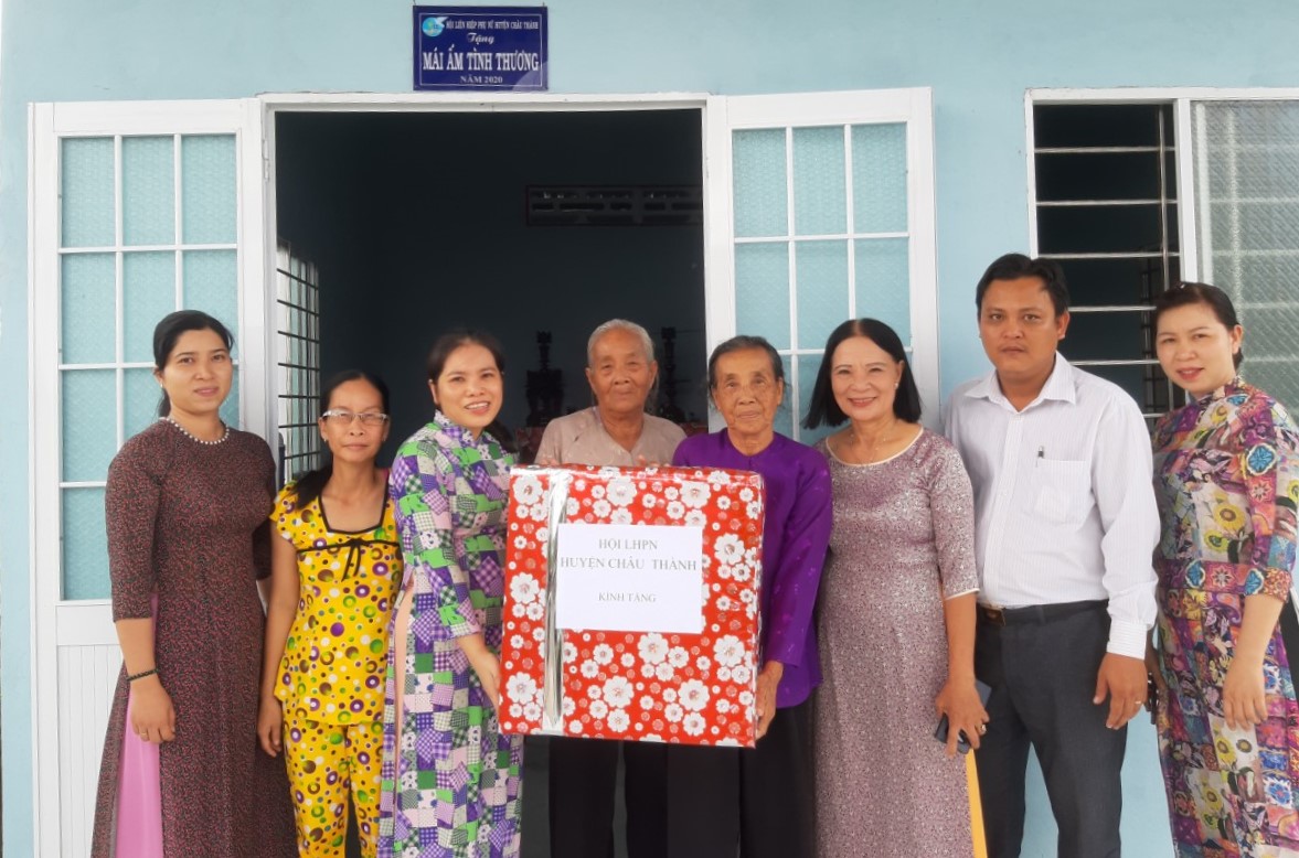 Chăm lo nhà ở cho người nghèo là một chương trình hành động manh tính xã hội và nhân văn sâu sắc