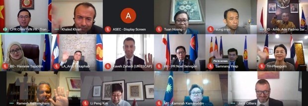 The virtual meeting between the Committee of Permanent Representatives to ASEAN and UN officials (Photo: VNA)