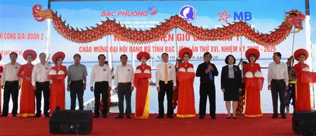 At a ceremony to mark the start of the construction (Photo: VNA)