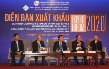 Forum suggests ways to bolster exports, economic recovery