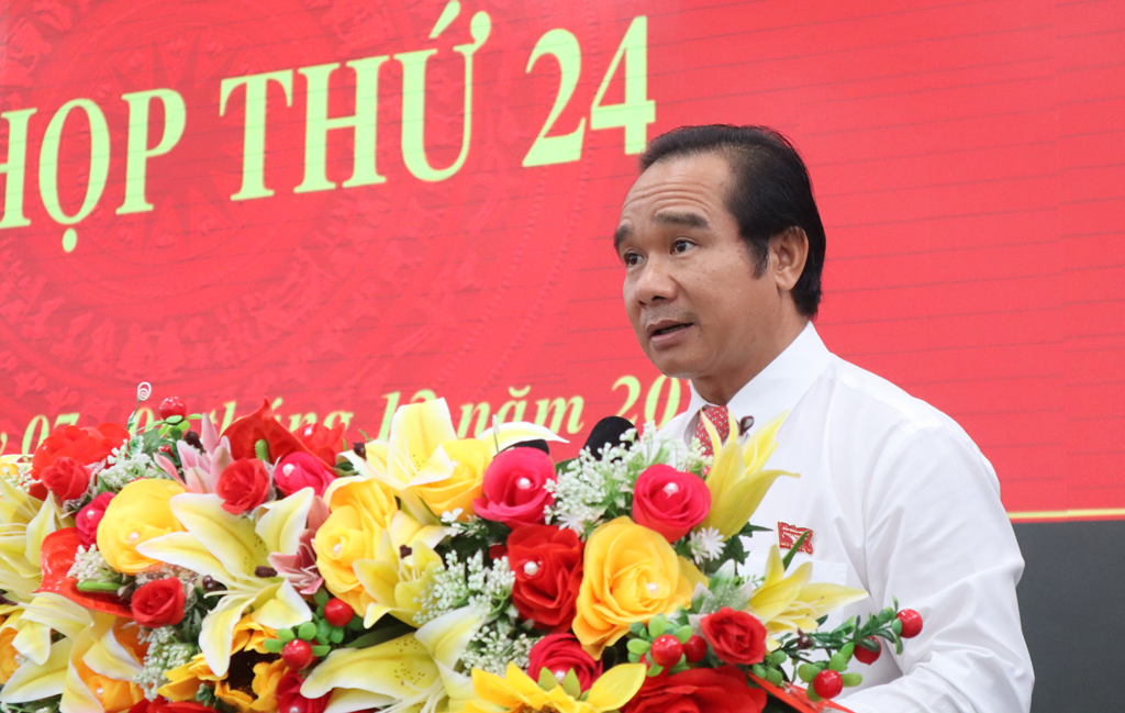 Secretary of the Provincial Party Committee, Chairman of the Provincial People's Council - Nguyen Van Duoc addresses at the closing meeting