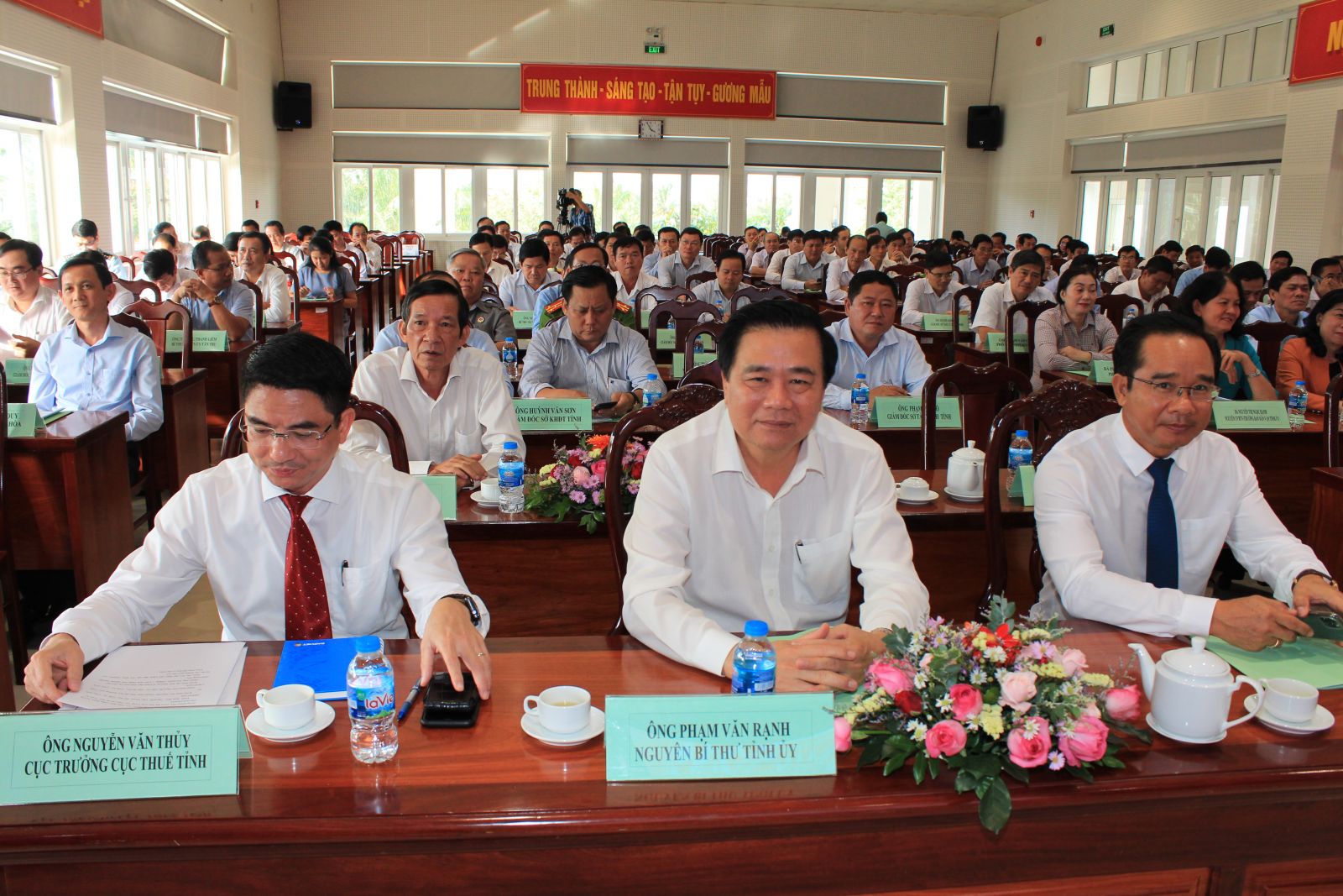 Provincial leaders attend the conference