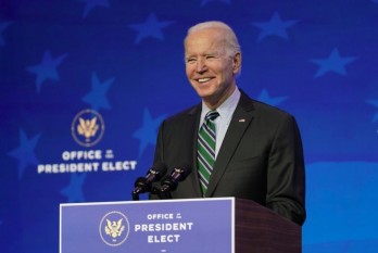 Ông Biden thay đổi một loạt chính sách thời ông Trump ngay khi nhậm chức