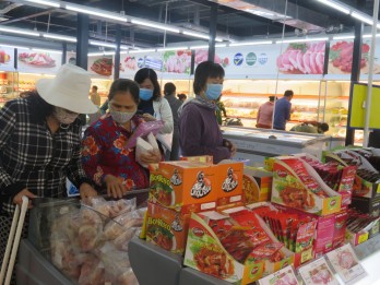 Enterprises, small traders start production, business