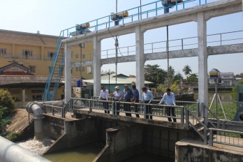 Vice Chairman of Long An People's Committee - Nguyen Minh Lam checks prevention, control of drought, salinity in dry season 2021