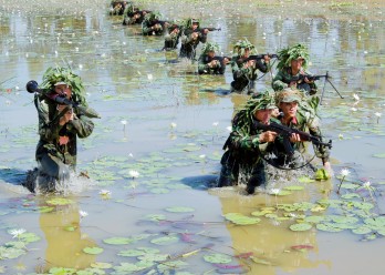 Bản chất thâm độc của âm mưu đòi “phi chính trị hóa” quân đội