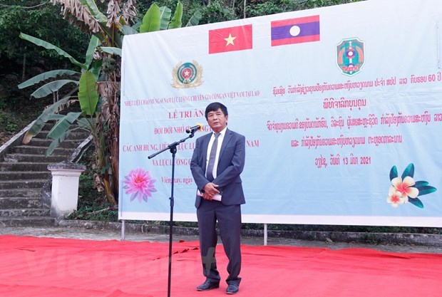 Head of the Vietnamese Ministry of Public Security’s representative agency in Laos Major General Hoang Quang Huong speaks at the event (Photo: VNA)