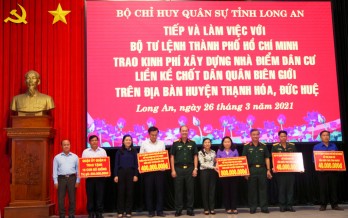 Bộ Tư lệnh TP.HCM hỗ trợ kinh phí xây dựng nhà điểm dân cư liền kề chốt dân - quân biên giới Long An