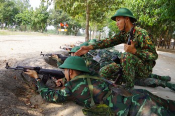 Những ngày đầu trong quân ngũ