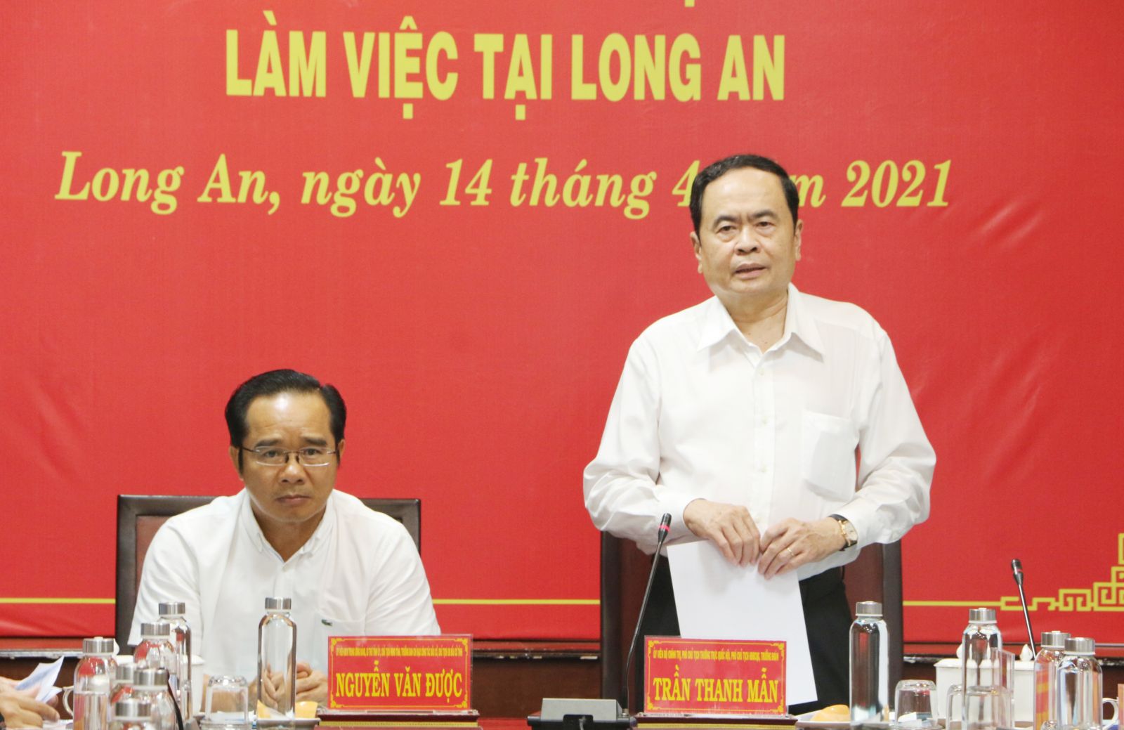 Standing Vice Chairman of the NA - Tran Thanh Man concludes at the meeting