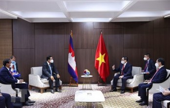 Indonesian, Cambodian newspapers spotlight close bilateral relations with Vietnam