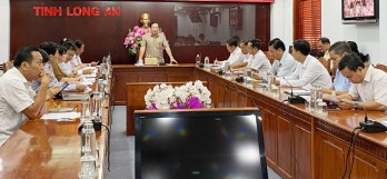 Chairman of Long An People's Committee requests specific targets in disbursing capital for public investment projects