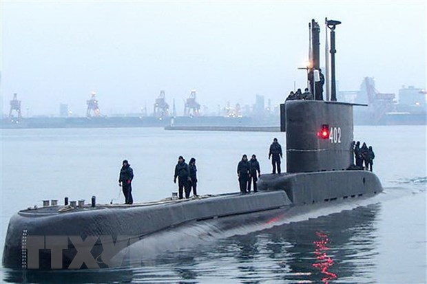 KRI Nanggala-402 submarine docking at a naval base in Surabaya, Indonesia (Photo: AFP/VNA)