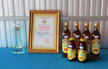 Quang Vinh Honey: 3-star OCOP product of Thanh Hoa district