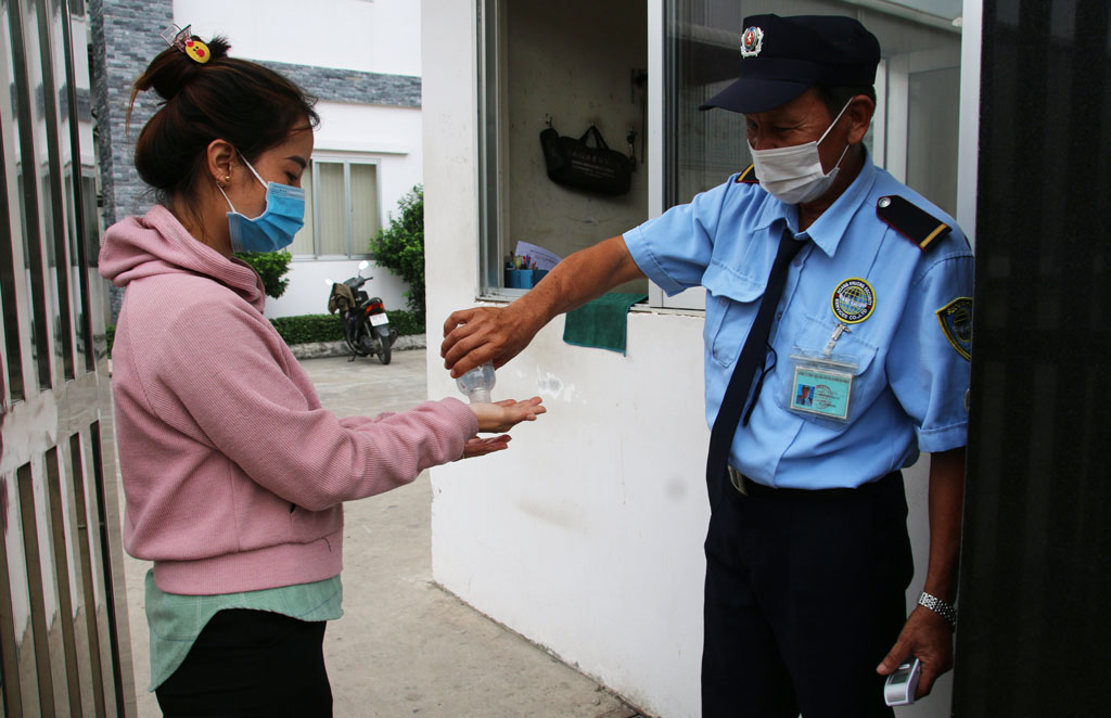 The measures are strengthened to prevent and control the Covid-19 epidemic in industrial zones, clusters and businesses