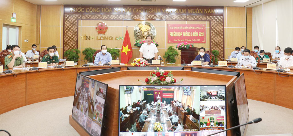 Chairman of the Provincial People's Committee - Nguyen Van Ut emphasized that Long An drastically focused on measures and how to effectively implement 