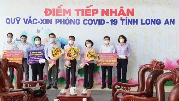 Nguyên Phó Chủ tịch UBND tỉnh – Trần Thị Nhanh ủng hộ 50 triệu đồng cho Quỹ vắc-xin phòng Covid-19