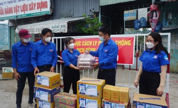 "San sẻ yêu thương - Chung tay vượt qua đại dịch"