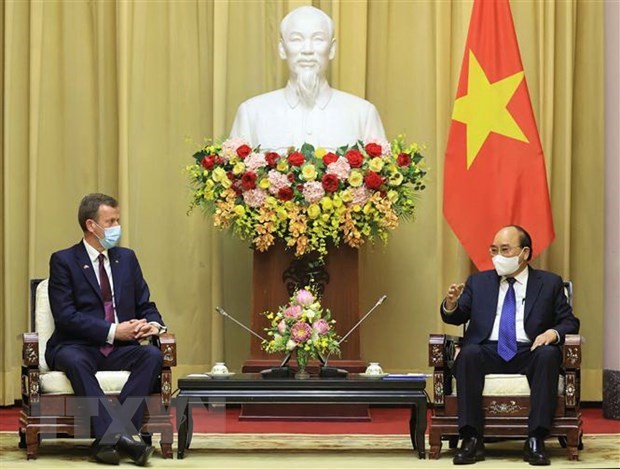 President Nguyen Xuan Phuc (R) and Australian Minister for Trade, Tourism and Investment Dan Tehan (Photo: VNA)