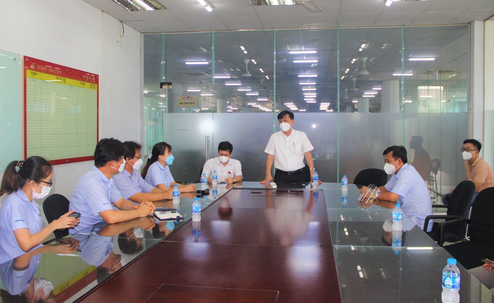 Provincial leaders work with SongWol Vina Joint Stock Company on implementing 