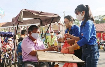 Tháng cao điểm 'Vì người nghèo': Không để ai bị bỏ lại phía sau