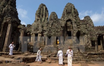 Cambodia shortens quarantine period to attract foreign visitors