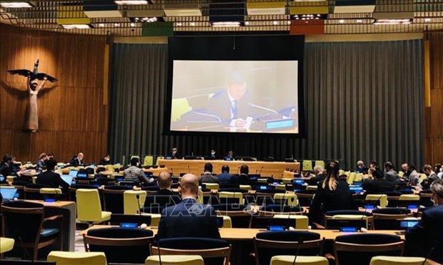 Permanent Representative of Vietnam to the UN Ambassador Dang Dinh Quy delivers a speech at the UNSC’s open debate on “Investing in women in peacekeeping and peacebuilding.” (Photo: VNA)