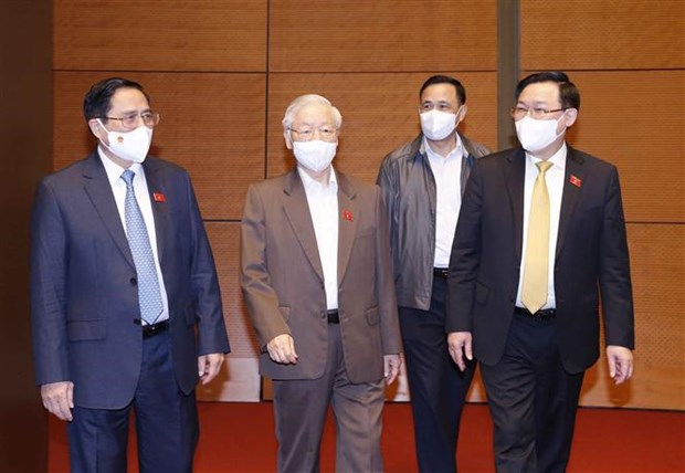 Prime Minister Pham Minh Chinh (first from left) will give further explanations for issues raised at the Q&A session on November 12 (Photo: VNA)