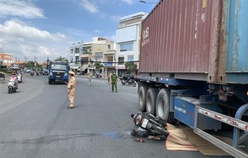 An Giang: Va chạm với xe đầu kéo, một người tử vong