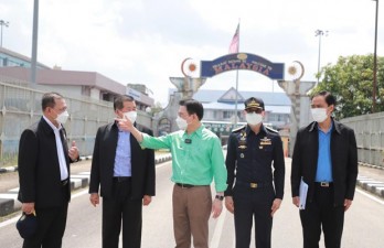 Thailand reopens two border checkpoints with Malaysia