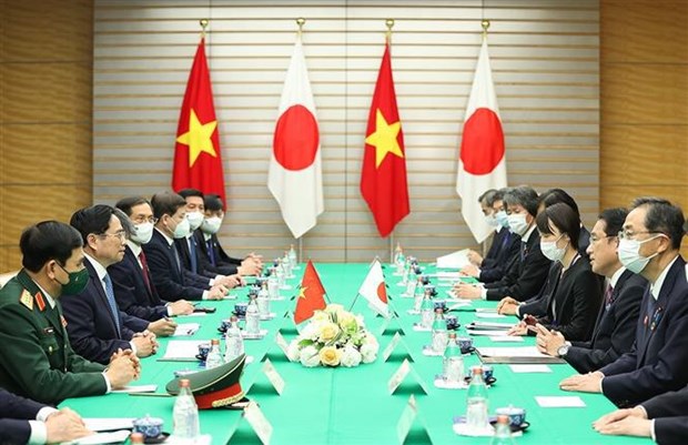 Talks between Prime Minister Pham Minh Chinh and Prime Minister Kishida Fumio (Photo: VNA)