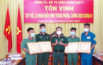 Tạm gác nỗi niềm riêng, cùng đồng đội hoàn thành nhiệm vụ phòng, chống dịch