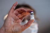 New Zealand: Một người tiêm 10 liều vaccine COVID-19 trong một ngày