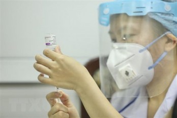 COVID-19: Cà Mau đề nghị Bộ Y tế hỗ trợ vaccine do nhu cầu khẩn cấp