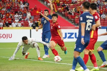 Tổ trọng tài gây tranh cãi trận Việt Nam thua Thái, VFF kiến nghị FIFA và AFF?