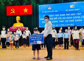 Bảo trợ kinh phí học tập đến năm 18 tuổi cho 31 trẻ em mồ côi cha mẹ do dịch bệnh Covid-19