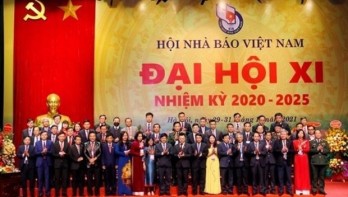 Vietnam Journalists’ Association asked to make most of digital transformation