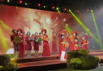 Tet Viet Festival opens in HCM City