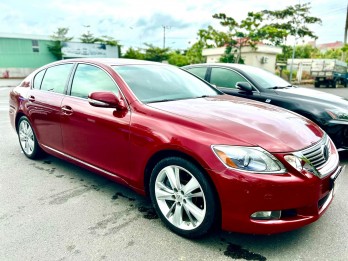 Sedan hạng sang Lexus GS450h siêu hiếm tại Việt Nam