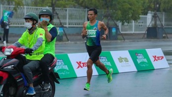 Marathon runner Le Van Tuan wins place at SEA Games 31